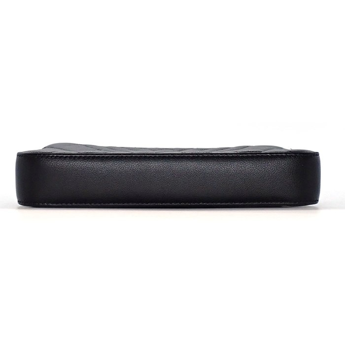 シャネル CHANEL ショルダーバッグ マトラッセ シェヴロン チェーンウォレット ブラック ソフトグレインドカーフスキン シルバー金具 【中古】