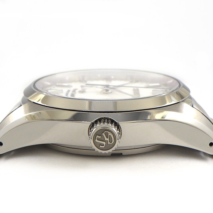 グランドセイコー Grand Seiko 腕時計 ヘリテージコレクション SBGA211/9R65-0AE0 デイト 裏スケ パワーリザーブ表示 雪白 ホワイト文字盤 チタン スプリングドライブ 【中古】