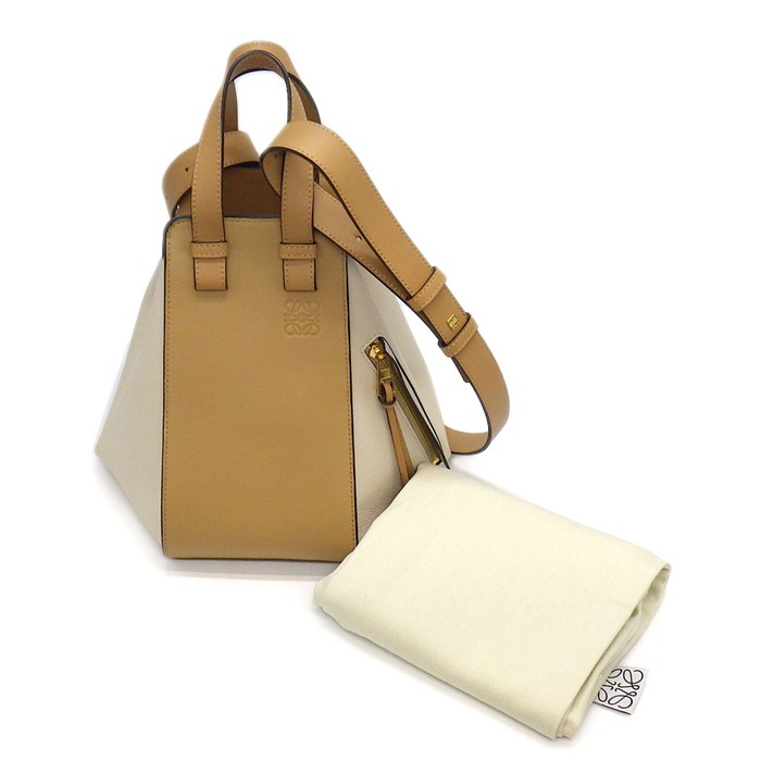 ロエベ LOEWE ショルダーバッグ ハンモックバッグ スモール 326.30KS35 デューン ウォームデザート クラシックカーフ 【中古】