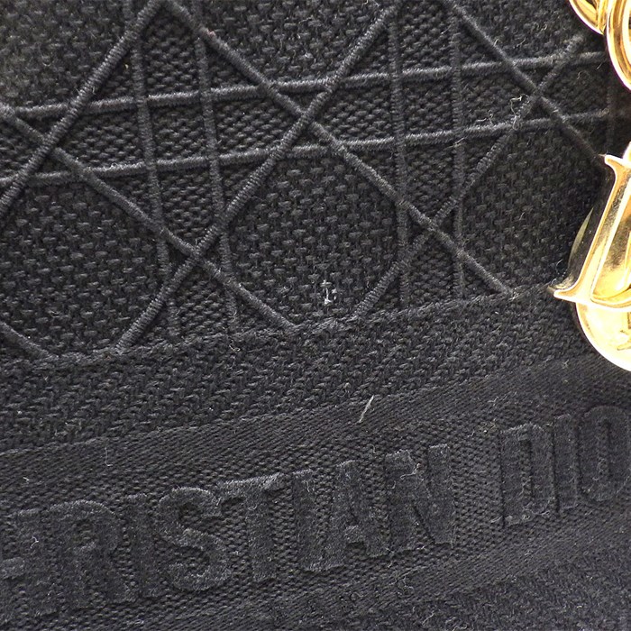 ディオール Dior ハンドバッグ ショルダーバッグ レディ ディ ライト ミディアム M0565OREY_M989 ブラック カナージュ エンブロイダリー 【中古】