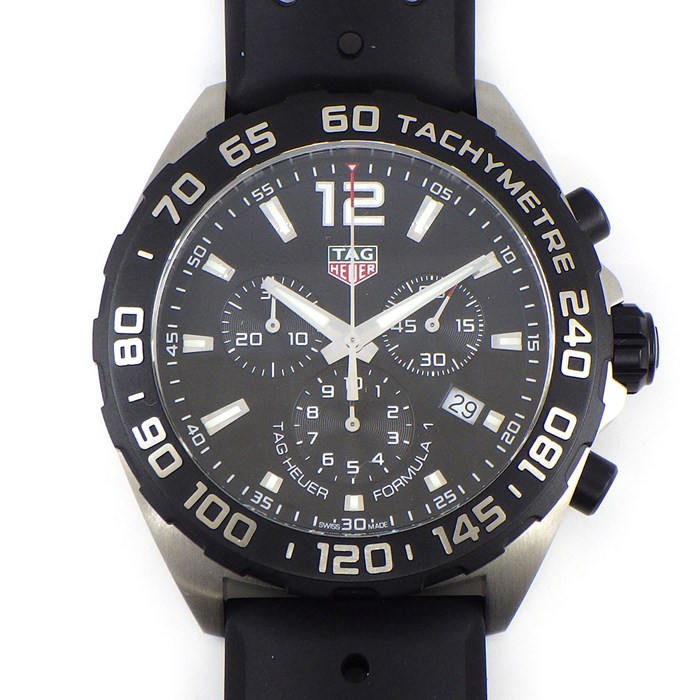 【タグ・ホイヤー TAG Heuer】腕時計 フォーミュラ1 CAZ1010.FT8024 カレンダー クロノグラフ タキメーター スモールセコンド ブラック 文字盤 黒 ラバー SS クオーツアナログ 【箱・保付き】 
