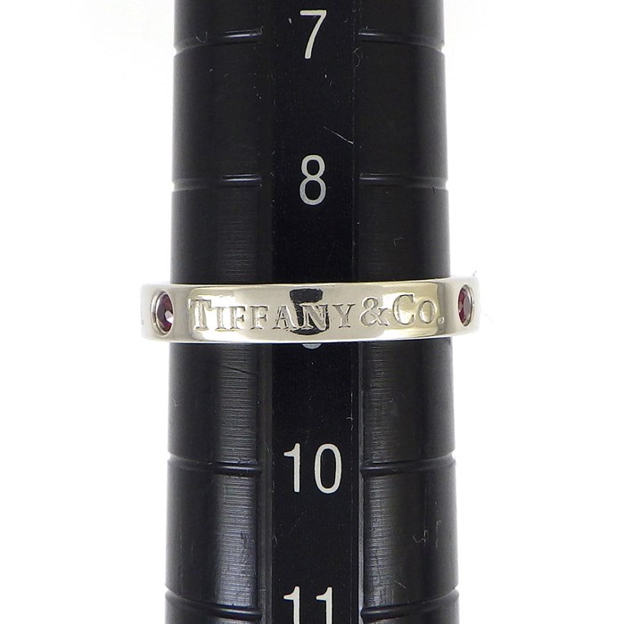 ティファニー Tiffany & Co. リング フラットバンド ロゴ 3ポイント ルビー PT950 9号 【中古】