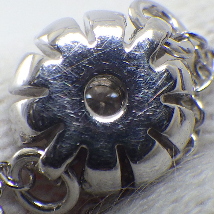 ダミアーニ DAMIANI ブレスレット マルゲリータ 20084678 フラワーモチーフ パヴェ ダイヤモンド K18WG 【箱・保付き】 【中古】