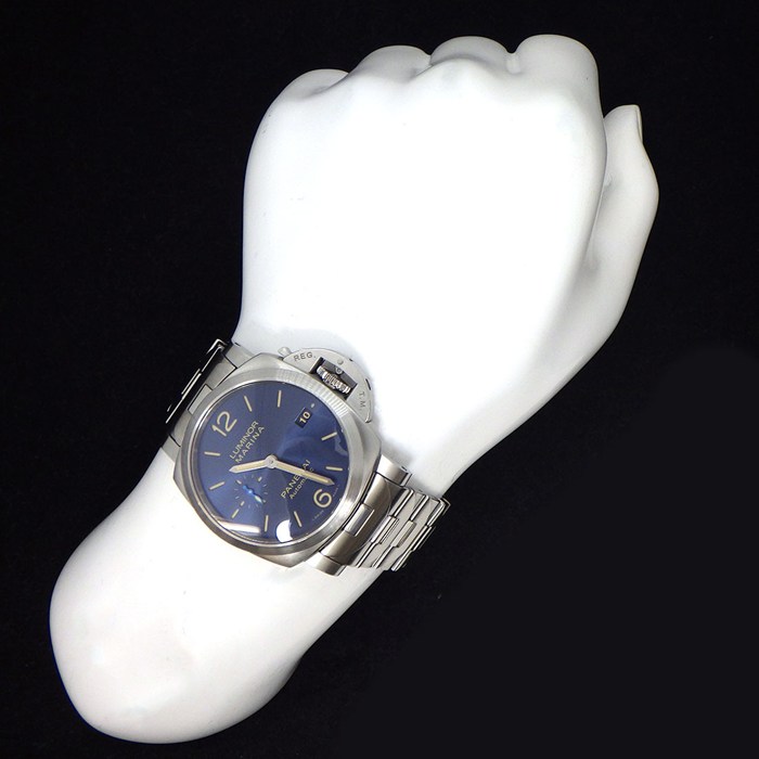 パネライ PANERAI 腕時計 ルミノール マリーナ PAM01028 デイト スモールセコンド 裏スケ 夜光インデックス 夜光針 サンレイ ブルー文字盤 SS 自動巻き 【箱・保付き】 【中古】