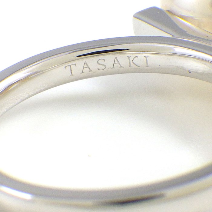 タサキ 田崎真珠 TASAKI リング バランス ネオ R-4814-18KWG 3ポイント あこや真珠 8.1mm珠 K18WG 8.5号 【箱・保付き】 【中古】