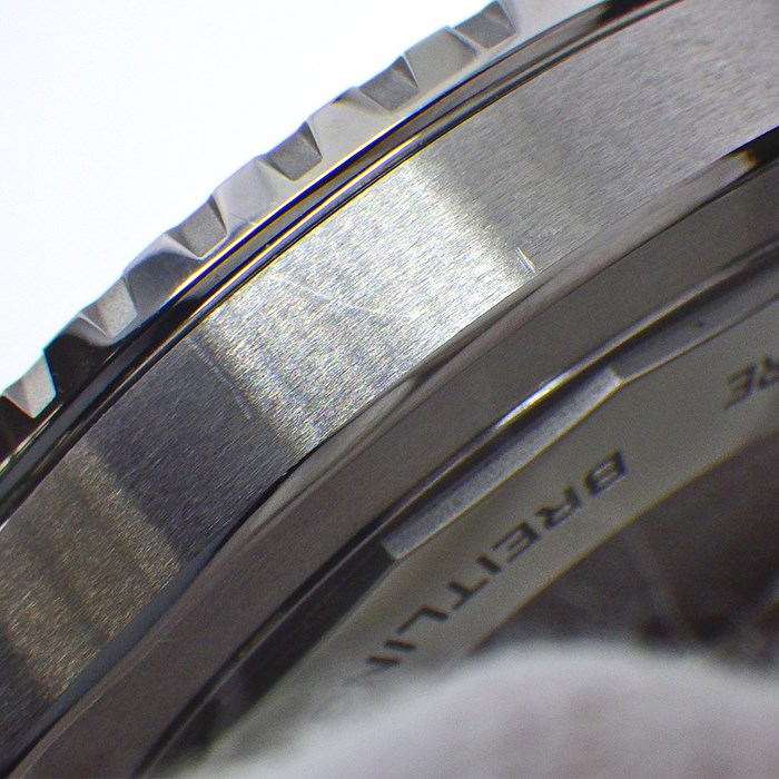 ブライトリング Breitling 腕時計 スーパーオーシャン A17376211L2A1 (A17376) 夜光インデックス 夜光針 回転ベゼル ターコイズ文字盤 SS 自動巻き 【中古】