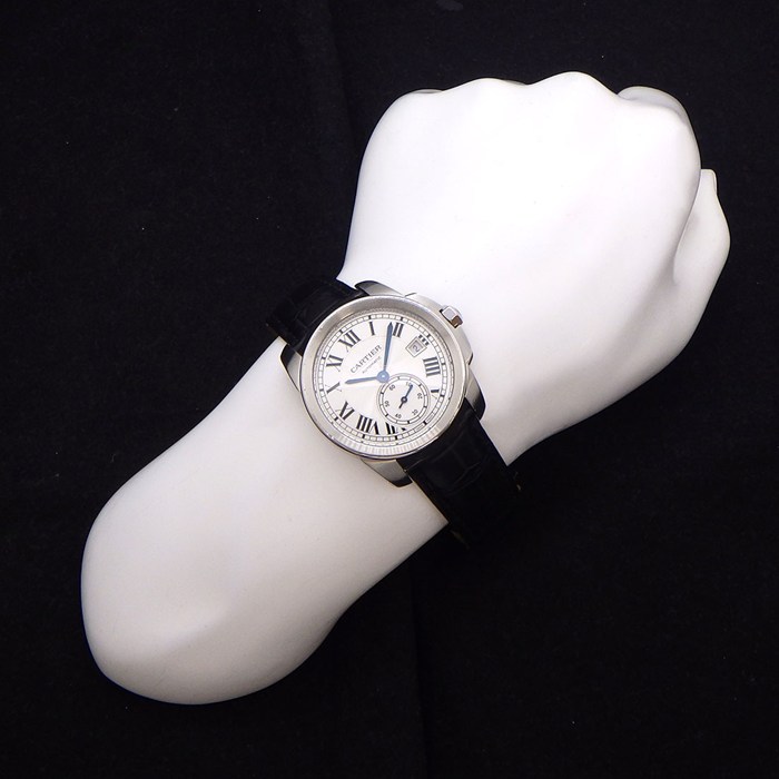 カルティエ Cartier 腕時計 カリブル WSCA0003 裏スケ デイト スモールセコンド ギョーシェ シルバー文字盤 SS ブラック アリゲーターレザーベルト 自動巻き 【中古】