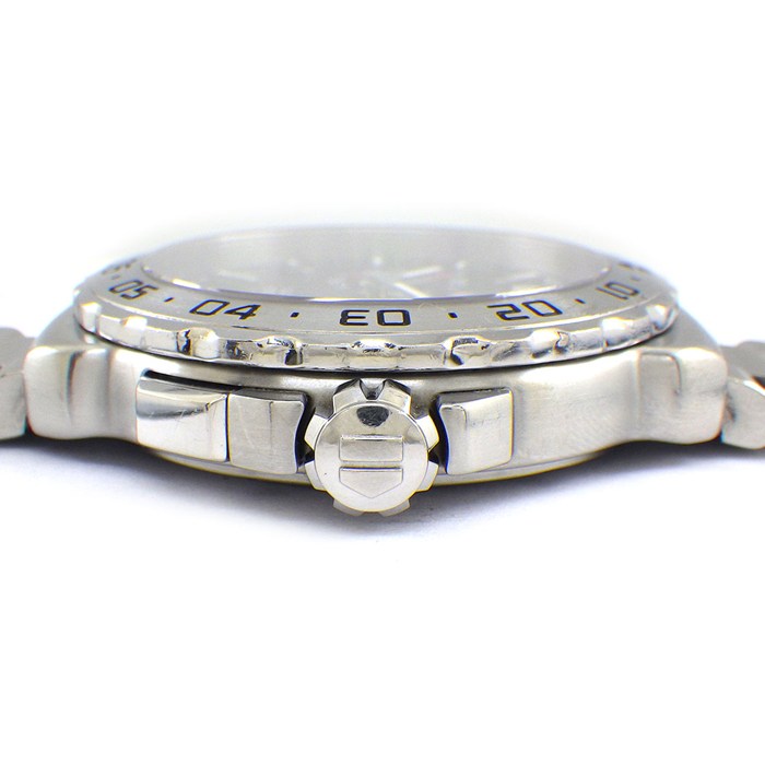 タグ・ホイヤー TAG Heuer 腕時計 フォーミュラー1 WAU111A.BA0858 ブラック文字盤 デイト スモールセコンド アラーム SS クオーツアナログ 【箱・保付き】 【中古】