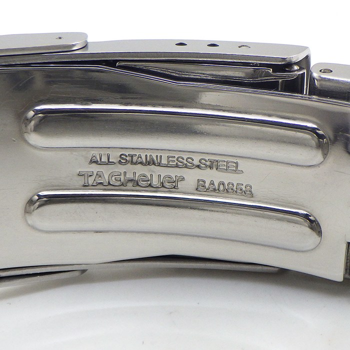 タグ・ホイヤー TAG Heuer 腕時計 フォーミュラー1 WAU111A.BA0858 ブラック文字盤 デイト スモールセコンド アラーム SS クオーツアナログ 【箱・保付き】 【中古】
