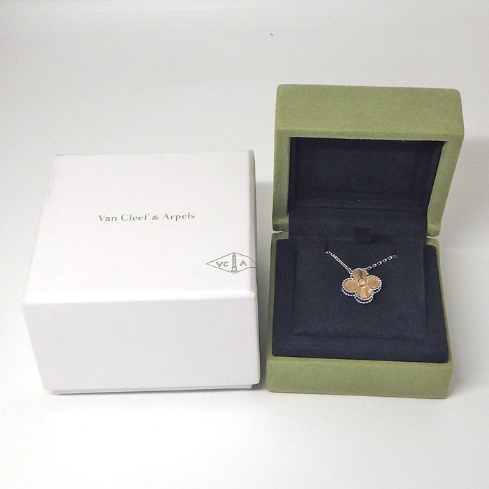 ヴァンクリーフ&アーペル Van Cleef & Arpels ネックレス ヴィンテージ アルハンブラ 2024年 ホリデーシーズン 限定モデル ギョーシェ 1ポイント ダイヤモンド K18PG K18WG 【中古】