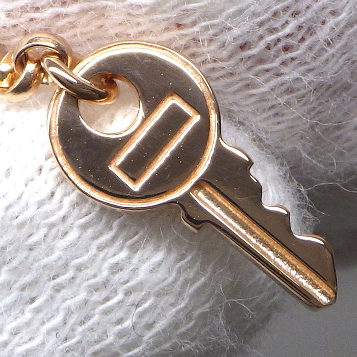 エルメス HERMES ネックレス ケリー クロシェット PM H220261B カデナ 錠 キー チェーン スウィング K18PG 【中古】