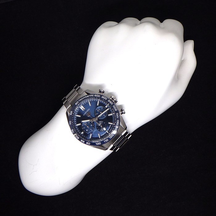 タグ・ホイヤー TAG Heuer 腕時計 カレラ キャリバーホイヤー02 スポーツ CBN2A1A サンレイ ブルー文字盤 デイト クロノグラフ タキメーター 夜光インデックス スモールセコンド 裏スケ SS 自動巻き 【箱・保付き】 【中古】