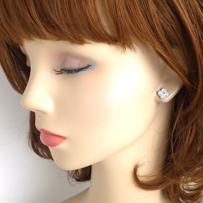 ヴァンクリーフ＆アーペル Van Cleef & Arpels ピアス スウィートアルハンブラ VCARO85500 24ポイント ダイヤモンド 計0.16ct K18WG 【中古】
