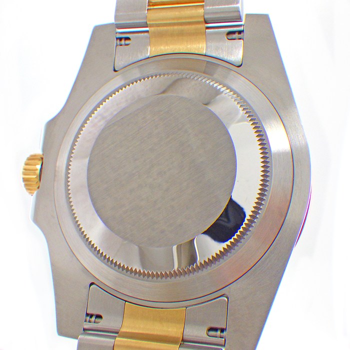 ロレックス Rolex 腕時計 サブマリーナー デイト 116613LN ルーレット刻印 デイト 夜光インデックス 夜光針 回転ベゼル ブラック文字盤 K18YG SS 自動巻き 【箱・保付き】 【中古】