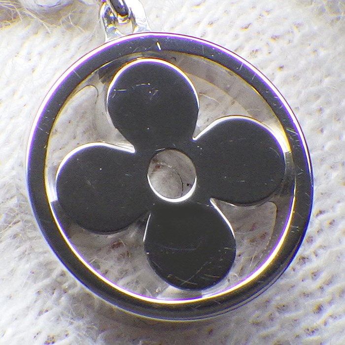 ルイ・ヴィトン LOUIS VUITTON ピアス モノグラム イディール Q96167 フラワーモチーフ 1ポイント ダイヤモンド 0.04ct K18WG ※片方のみ 【中古】