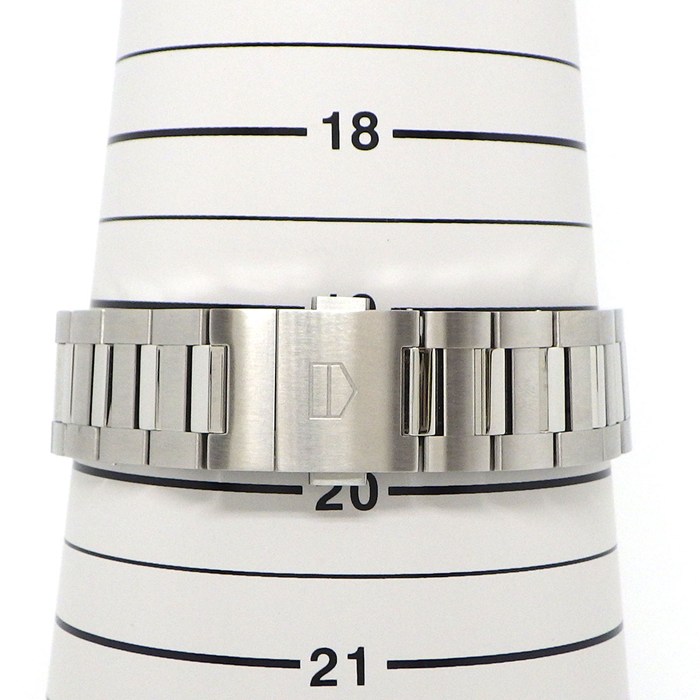 タグ・ホイヤー TAG Heuer 腕時計 カレラ クロノグラフ CBS2216.BA0048 デイト スモールセコンド 裏スケ 夜光インデックス 夜光針 サンレイ シルバー/ブラック文字盤 SS 自動巻き 【箱・保付き】 【中古】
