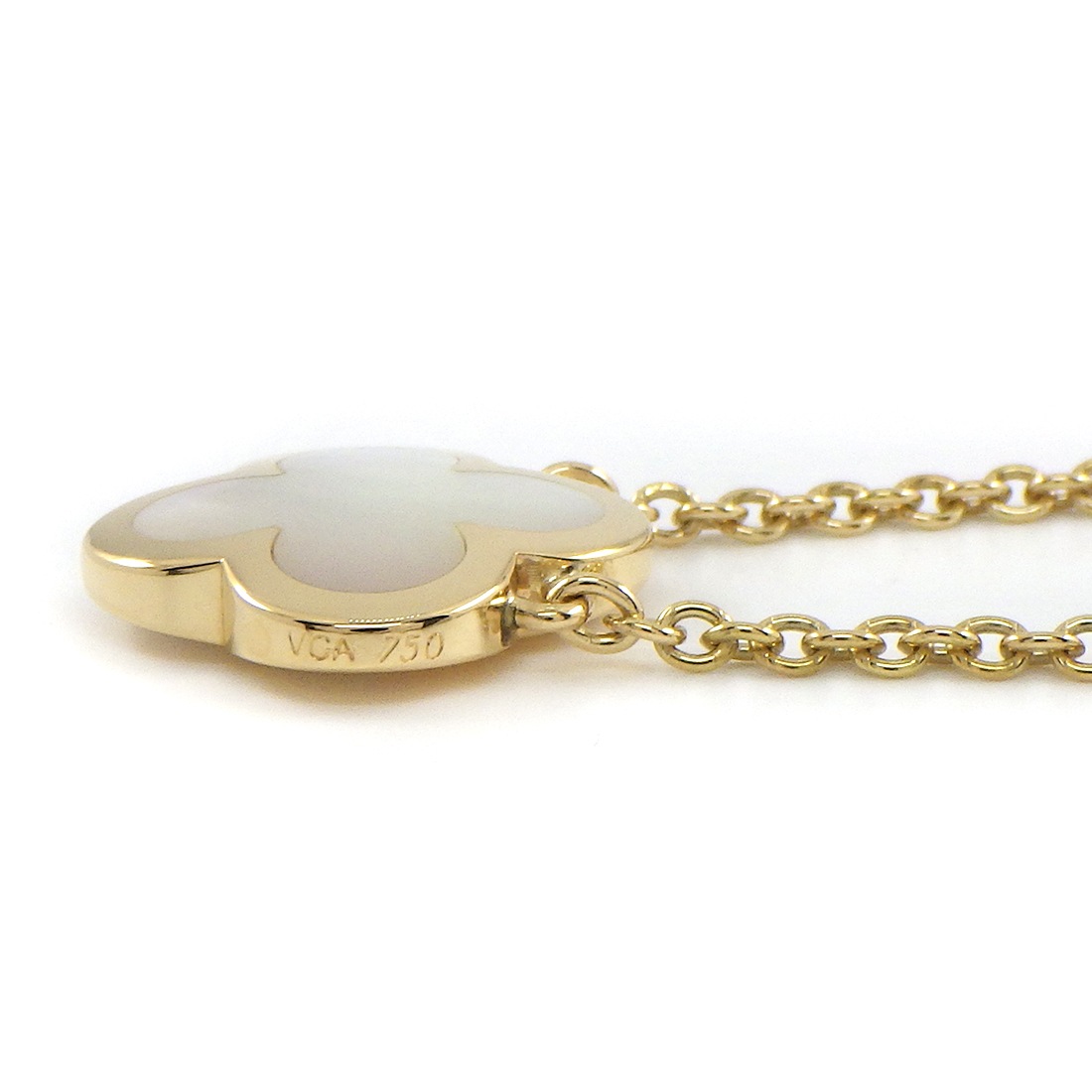 ヴァンクリーフ＆アーペル Van Cleef & Arpels ネックレス ピュアアルハンブラ VCARA39700 ホワイト シェル K18YG 白 【中古】