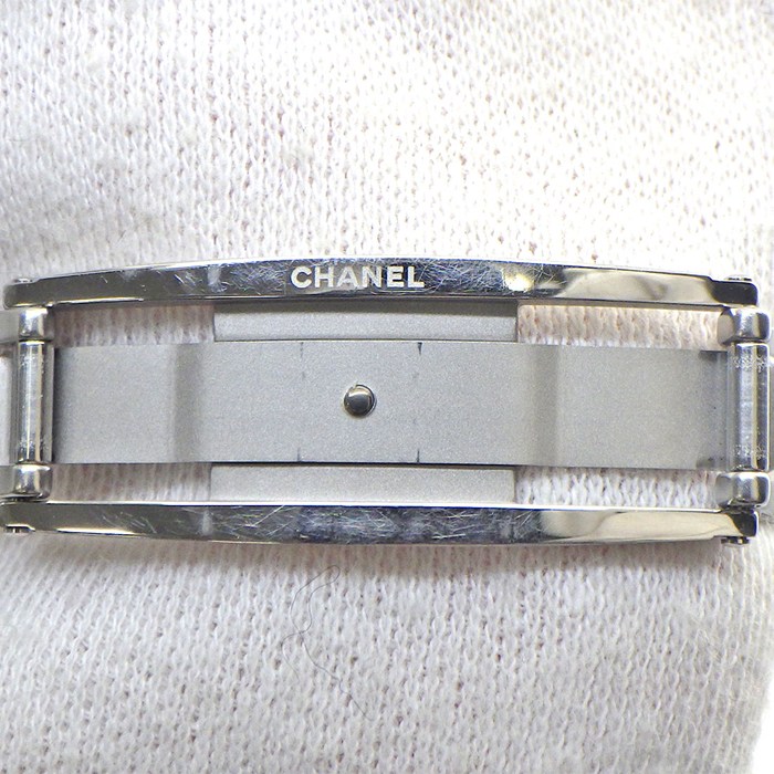 シャネル CHANEL 腕時計 J12 H4340 ソフトブルー 世界1200本限定モデル デイト 回転ベゼル 夜光インデックス 夜光針 ホワイト文字盤 SS セラミック クオーツアナログ 【中古】