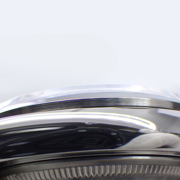 ロレックス Rolex 腕時計 オイスター パーペチュアル デイト 15200 X番 1991年製 ローマンインデックス カレンダー ホワイト 文字盤 SS 自動巻き 【箱・保付き】 【中古】