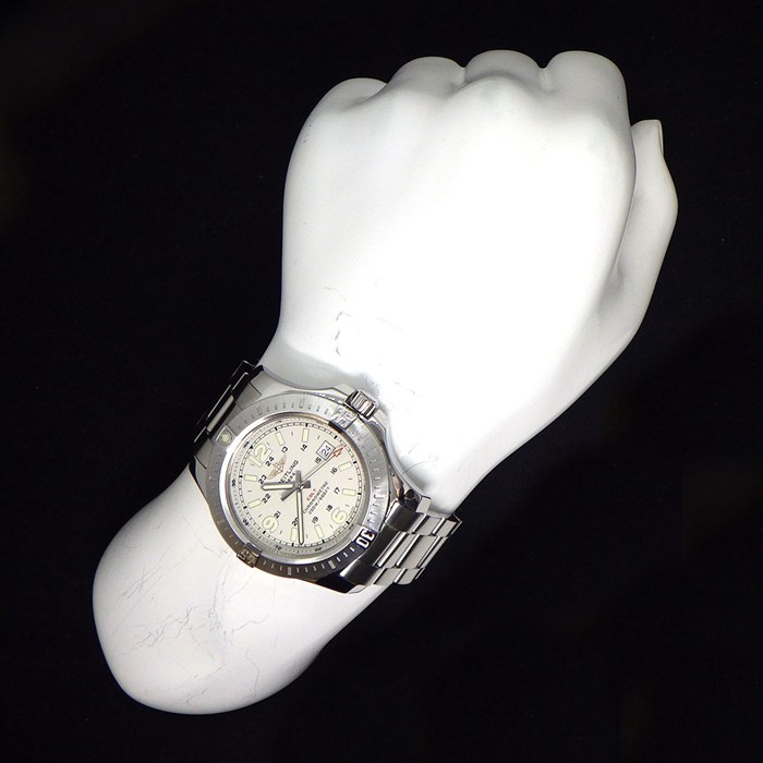 ブライトリング Breitling 腕時計 コルト A74388 シルバー文字盤 デイト 夜光針・インデックス SS クオーツアナログ 【中古】