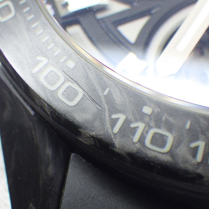 タグ・ホイヤー TAG Heuer 腕時計 カレラ キャリバー ホイヤー02 トゥールビヨン CAR5A8W.FT6071 スケルトン文字盤 パンチングベルト クロノグラフ タキメーター スモールセコンド 裏スケ カーボン ブラック ラバー 黒 自動巻き 【箱・保付き】 【中古】