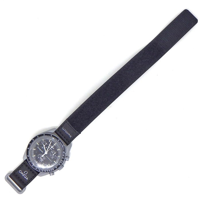 スウォッチ×オメガ Swatch×OMEGA 腕時計 ムーンスウォッチ ミッション トゥ ザ ムーン S033M100 スピードマスター ブラック文字盤 スチールグレー バイオセラミック ブラック ベルクロストラップ クオーツアナログ 【箱・保付き】 【中古】