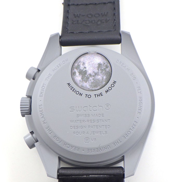 スウォッチ×オメガ Swatch×OMEGA 腕時計 ムーンスウォッチ ミッション トゥ ザ ムーン S033M100 スピードマスター ブラック文字盤 スチールグレー バイオセラミック ブラック ベルクロストラップ クオーツアナログ 【箱・保付き】 【中古】