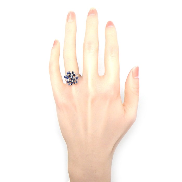 【サファイア ダイヤモンド】 リング フラワーモチーフ サファイア 1.40ct ダイヤモンド 0.10ct K18WG 12号 【中古】