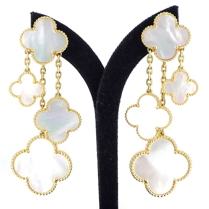 ヴァンクリーフ＆アーペル Van Cleef & Arpels ピアス マジックアルハンブラ 4モチーフ VCARD78900 スウィング ドロップ ホワイト シェル K18YG 【中古】