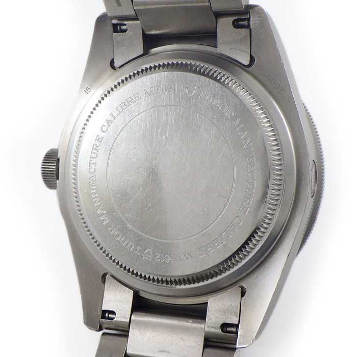 チューダー(チュードル) TUDOR 腕時計 ペラゴス 25600TB ブルー文字盤 デイト 夜光インデックス 回転ベゼル SS 自動巻き 【中古】