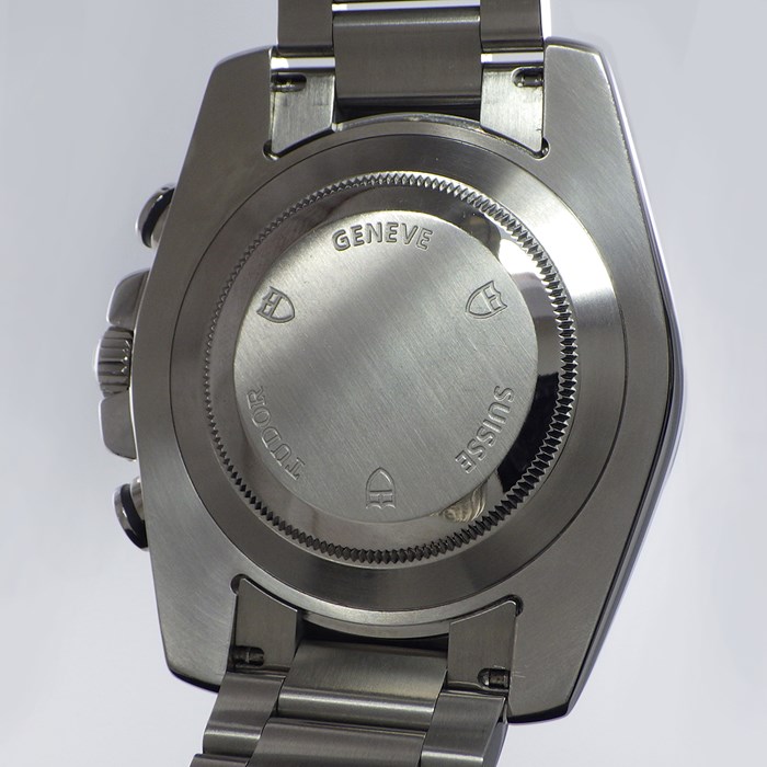 チューダー(チュードル) TUDOR 腕時計 アイコノート 20400 クロノグラフ GMT デイト タキメーター スモールセコンド サンレイ シルバー文字盤 SS 自動巻き 【中古】