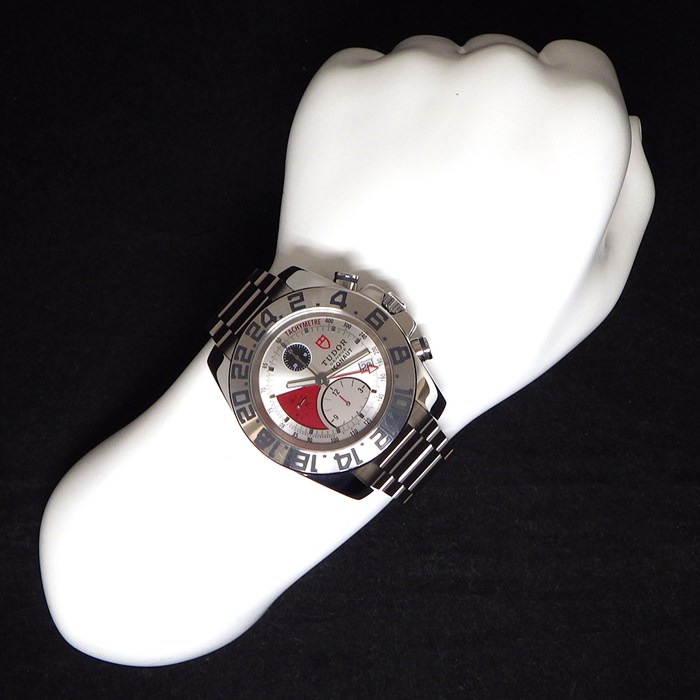 チューダー(チュードル) TUDOR 腕時計 アイコノート 20400 クロノグラフ GMT デイト タキメーター スモールセコンド サンレイ シルバー文字盤 SS 自動巻き 【中古】