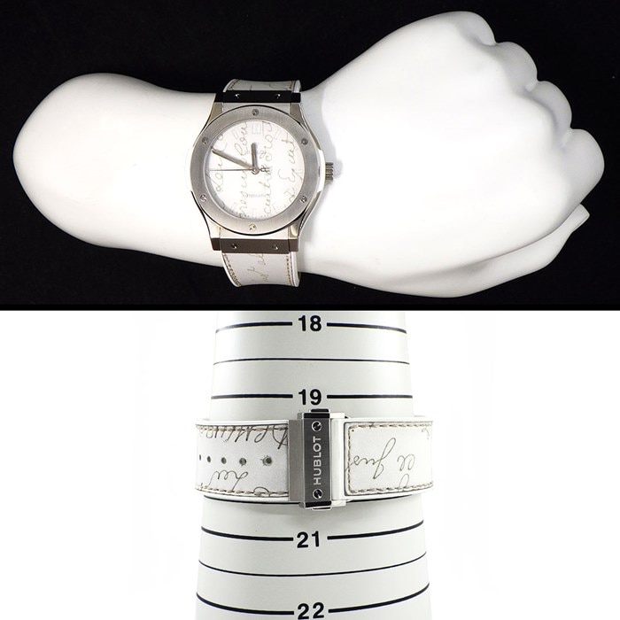 ウブロ Hublot 腕時計 クラシック フュージョン ベルルッティ スクリット フラットビアンコ 511.NE.050W.VR.JBER19 日本限定100本 ホワイト文字盤 白 裏スケ チタン SS ホワイト ラバー/革 ベルト 自動巻き 【箱・保付き】 【中古】