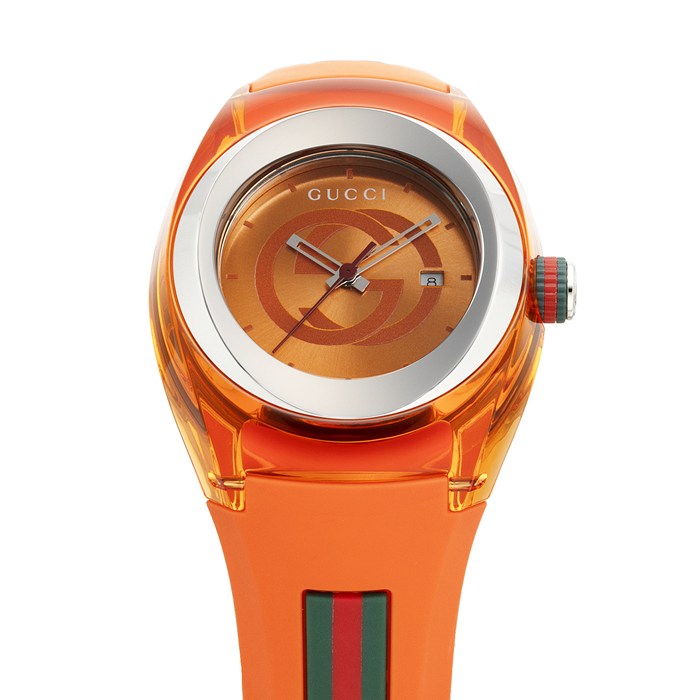 【新品・2年保証】グッチ GUCCI 腕時計 シンク YA137311 インターロッキングG サンレイ オレンジ文字盤 デイト ラバーベルト SS クオーツアナログ 【箱・保付き】