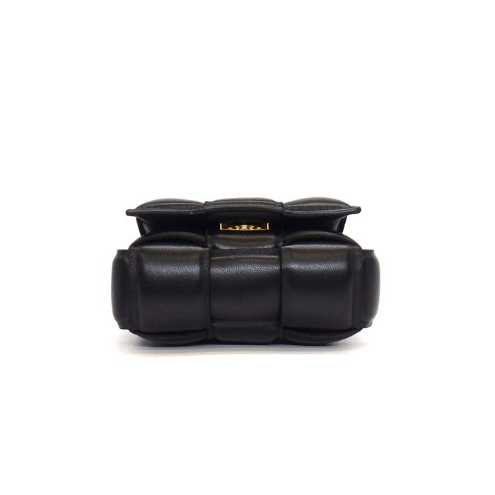 ボッテガ・ヴェネタ BOTTEGA VENETA ショルダーバッグ キャンディ パデッド カセット 716648 ブラック ラムスキン ゴールド金具 【中古】