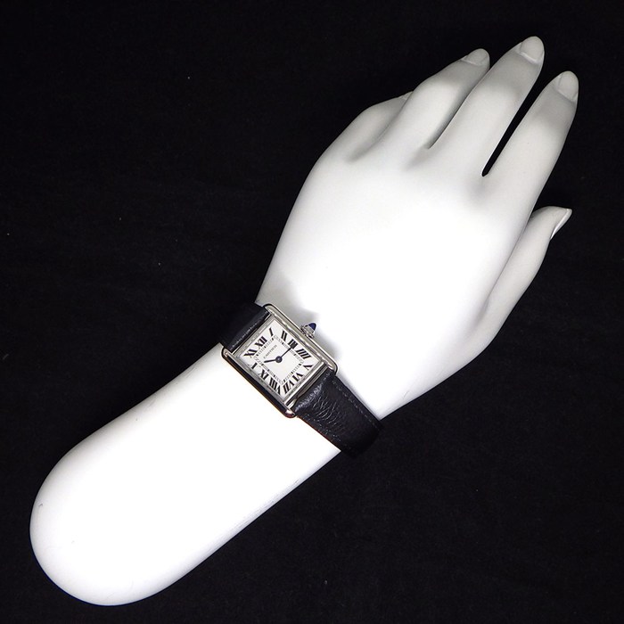 カルティエ Cartier 腕時計 タンク マスト SM WSTA0042 レクタンギュラー シルバー文字盤 SS ブラック グレインド カーフレザーベルト クオーツアナログ 【箱・保付き】 【中古】