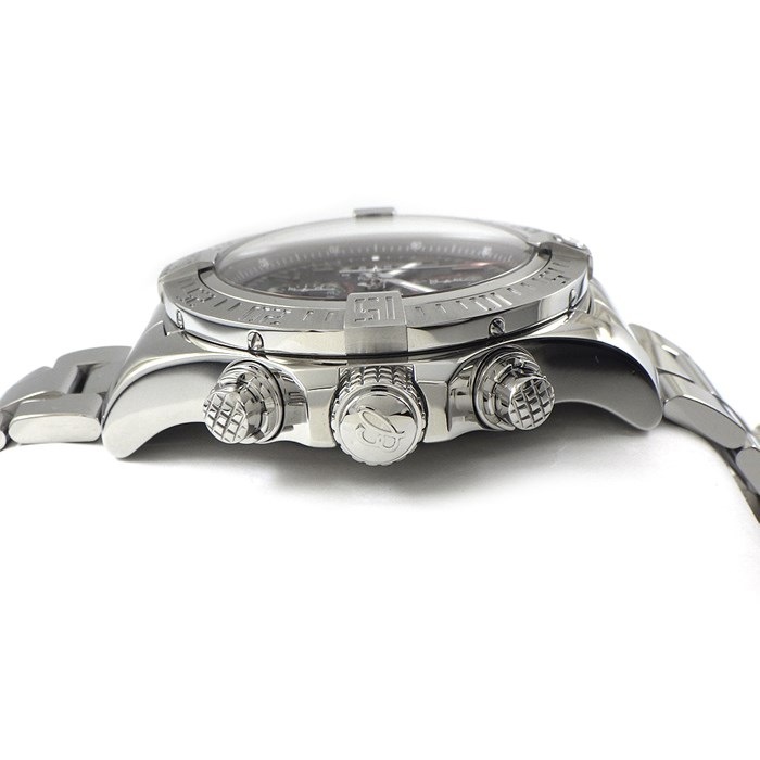 ブライトリング Breitling 腕時計 スーパーアベンジャー2 A1337111/BC28 カレンダー クロノグラフ スモールセコンド 夜光針 ブラック 文字盤 SS 自動巻き 【箱・保付き】 【中古】