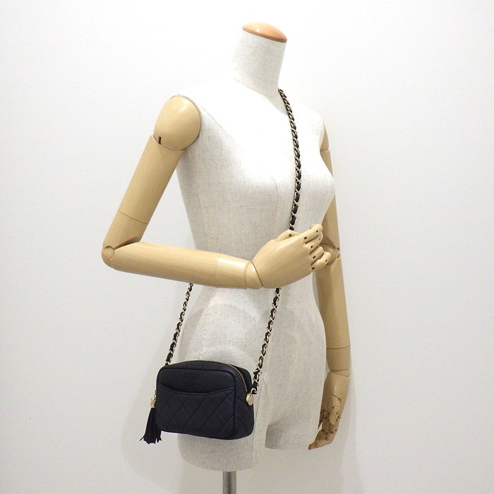 シャネル CHANEL ショルダーバッグ マトラッセ カメラバッグ A57719 2018年製 キャビアスキン (グレインドカーフスキン) 【中古】