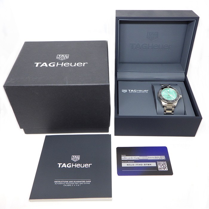 タグ・ホイヤー TAG Heuer 腕時計 アクアレーサー プロフェッショナル300 WBP231K.BA0618 デイト 夜光インデックス 夜光針 回転ベゼル 8ポイント ダイヤインデックス グリーン文字盤 SS 自動巻き 【箱・保付き】 【中古】