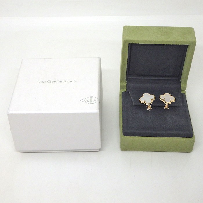 ヴァンクリーフ＆アーペル Van Cleef & Arpels ピアス ヴィンテージアルハンブラ VCARA44100 ホワイト シェル K18YG 【中古】