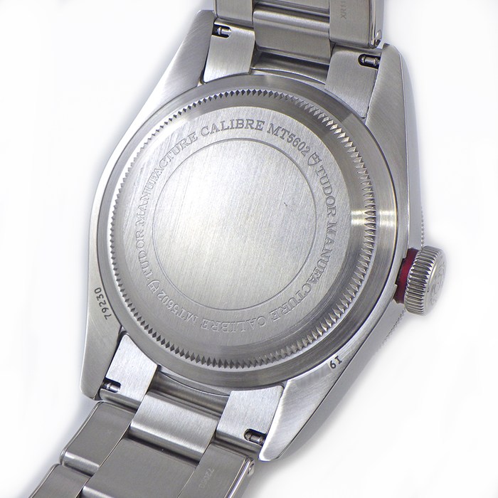 チューダー(チュードル) TUDOR 腕時計 ヘリテージ ブラックベイ 79230R 回転ベゼル 夜光インデックス 夜光針 ブラック文字盤 SS 自動巻き 【箱・保付き】 【中古】