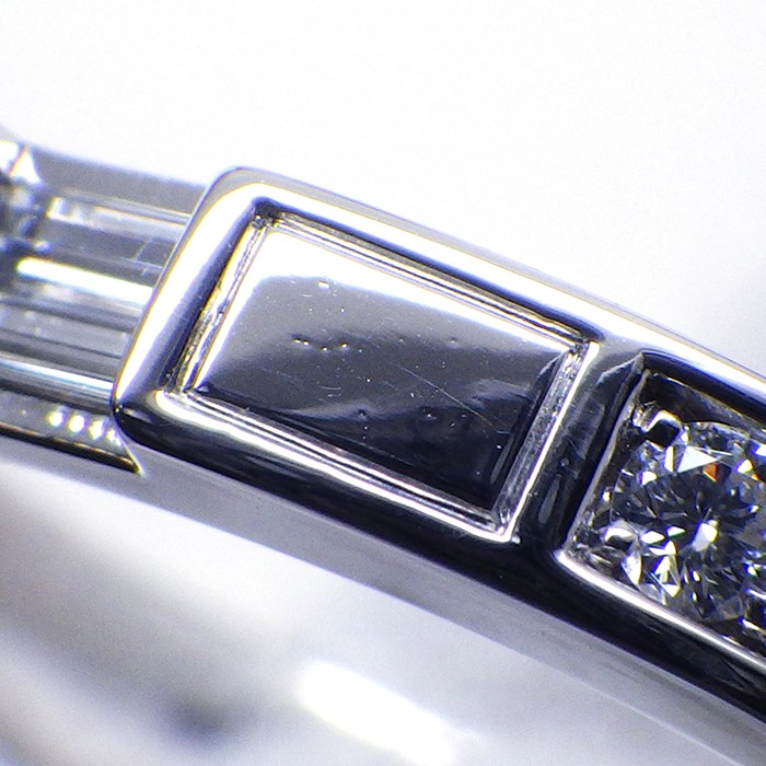 ハリーウィンストン HARRY WINSTON リング トラフィック アクセント バンド WBDPACRFTRF 1ポイント バゲットカット ダイヤモンド 7ポイント ラウンド ダイヤモンド 計0.22ct PT950 6号 【箱・保付き】 【中古】
