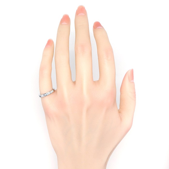 ハリーウィンストン HARRY WINSTON リング トラフィック アクセント バンド WBDPACRFTRF 1ポイント バゲットカット ダイヤモンド 7ポイント ラウンド ダイヤモンド 計0.22ct PT950 6号 【箱・保付き】 【中古】