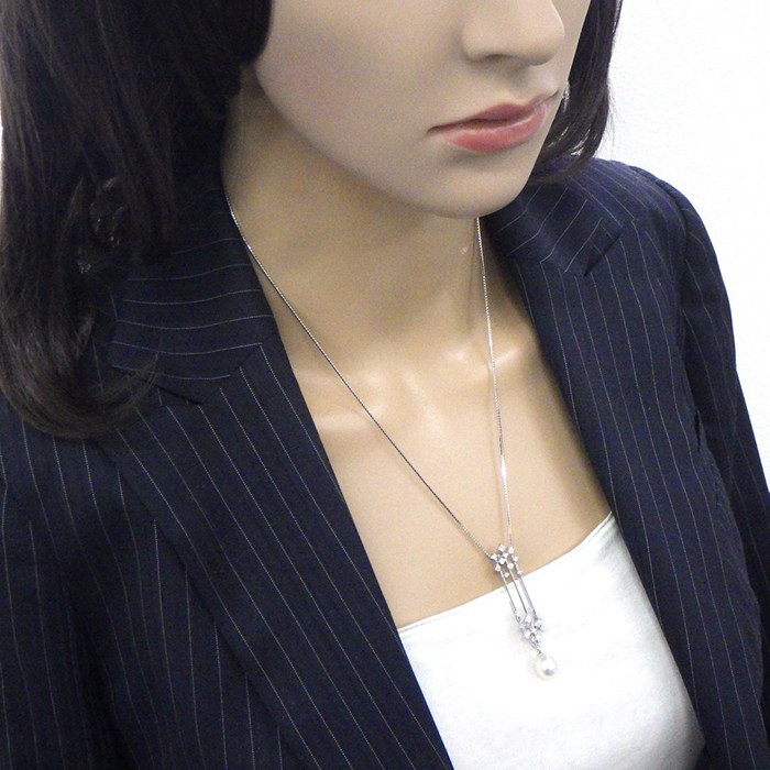 タサキ 田崎真珠 TASAKI ネックレス ブローチ チャーム 2Way セミラウンドパール 白蝶真珠 8.5mm珠 ダイヤモンド 計0.48ct 1ポイント ダイヤモンド 0.01ct K18WG 【中古】