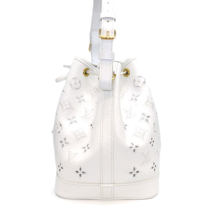 ルイ・ヴィトン LOUIS VUITTON ショルダーバッグ ノエ PM LV ブロデリー・アングレーズ M20740 ホワイト カーフレザー ゴールド金具 【中古】