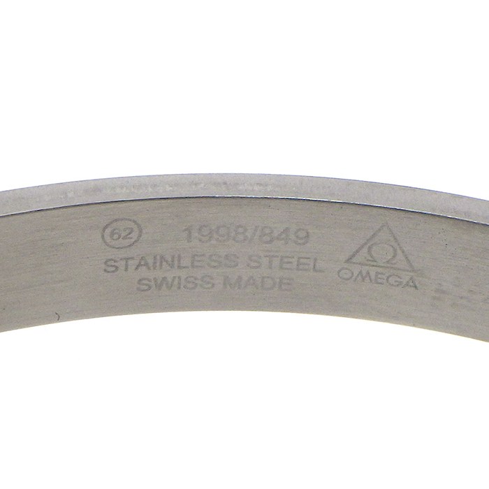 オメガ OMEGA 腕時計 スピードマスター ムーンウォッチ 3573.50.00 ブラック文字盤 クロノグラフ タキメーター 夜光針・インデックス スモールセコンド 裏スケ SS 手巻き 【中古】