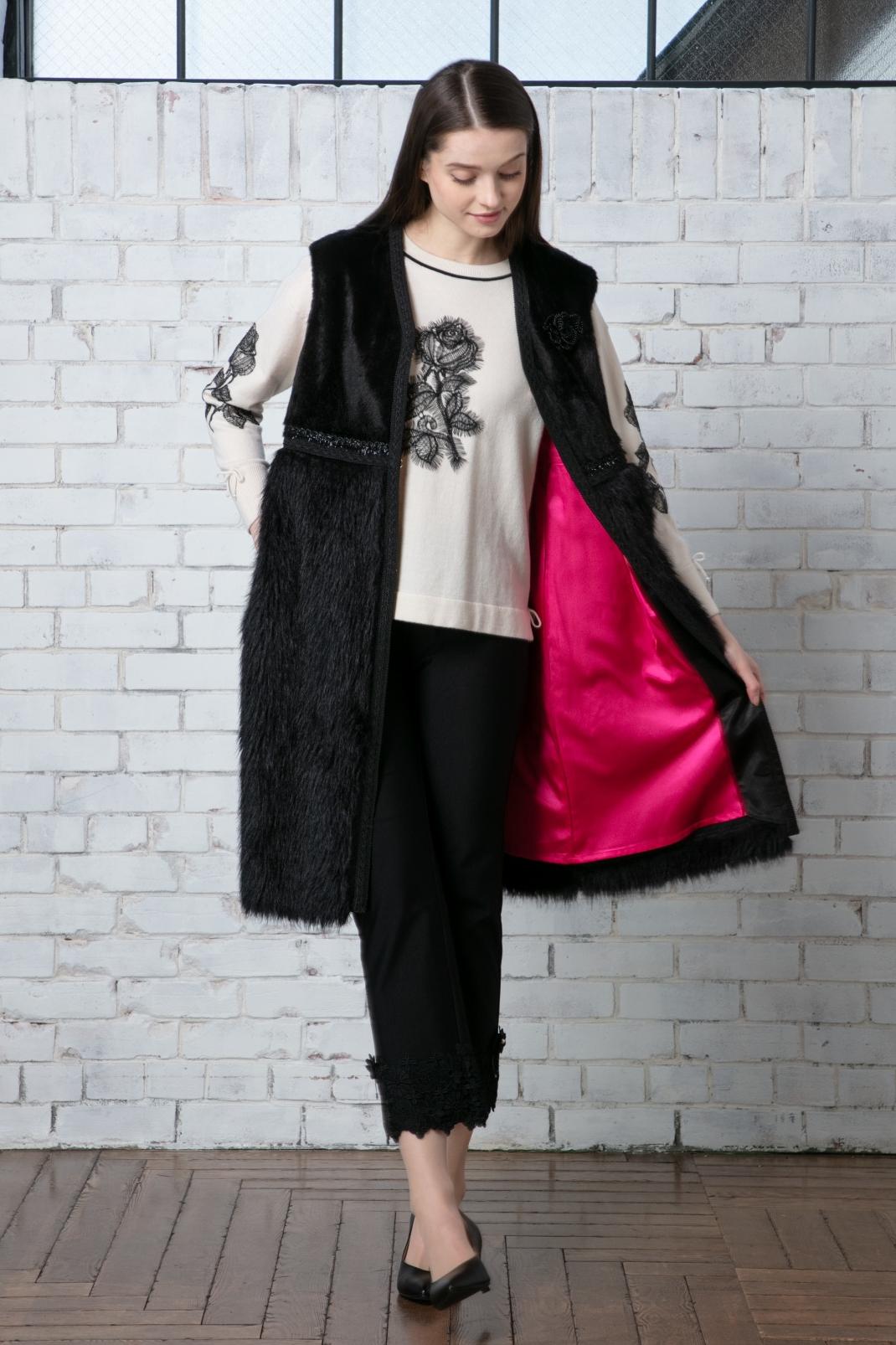 Sue UNDERCOVER ニットレイヤード袖下レース裏毛ZIPブルゾン 2 2025年秋冬 花レース使い配色セーター 2521037 ｜Super Beauty公式通販