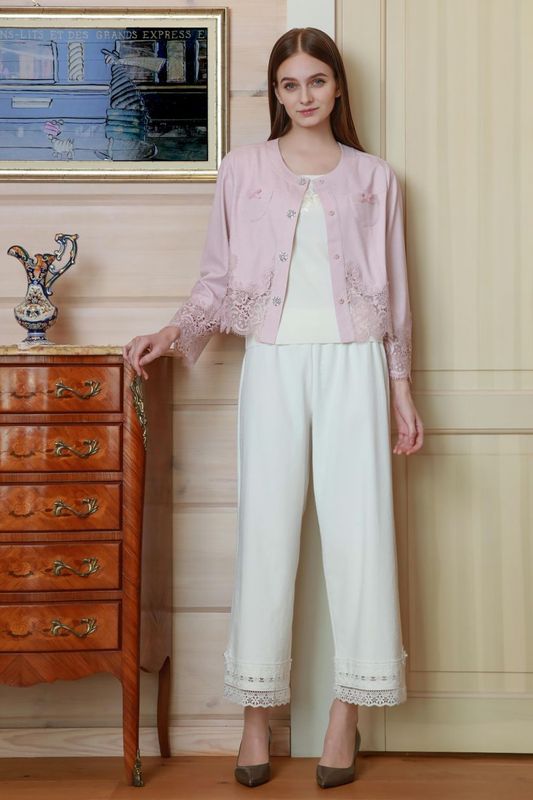 Blue roses　スーパービューティー今季春夏裾フリルパンツ黒44XL Blue roses様専用 スーパービューティー今季春夏裾フリルパンツ黒44XL