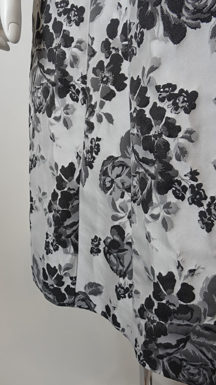 2025年春夏 ジャガード織 花柄ワンピース 2516003 ｜Super