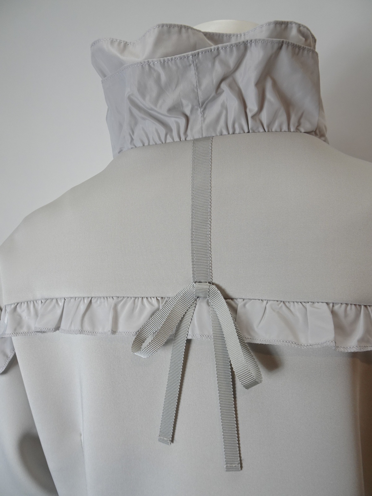 2025年春夏 フリル衿異素材切替ジャケット 2517001 ｜Super